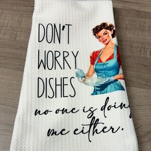 ❣️5|$25❣️Retro Kitchen Towel with Vintage Design